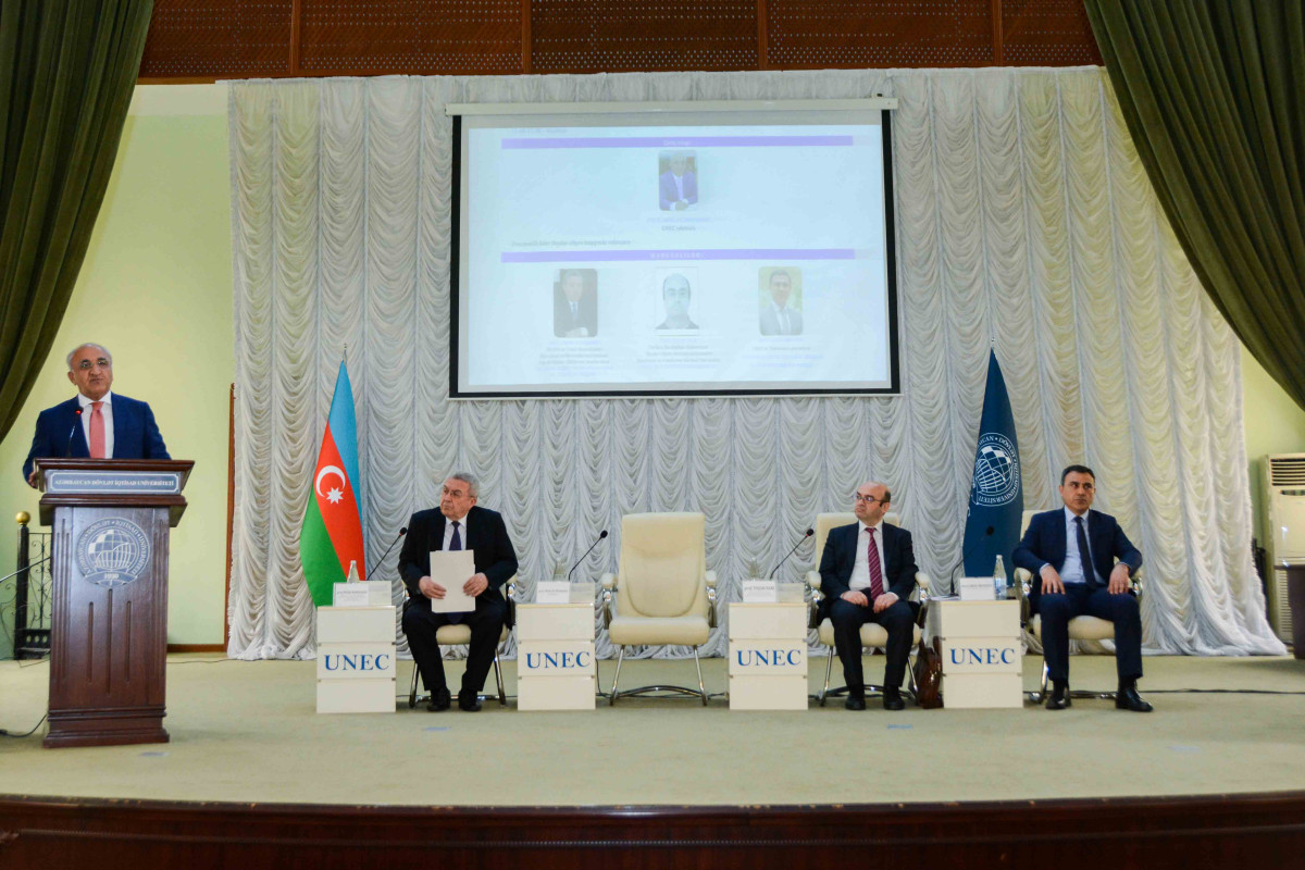 UNEC-də Heydər Əliyevə həsr olunmuş beynəlxalq elmi konfrans keçirilib