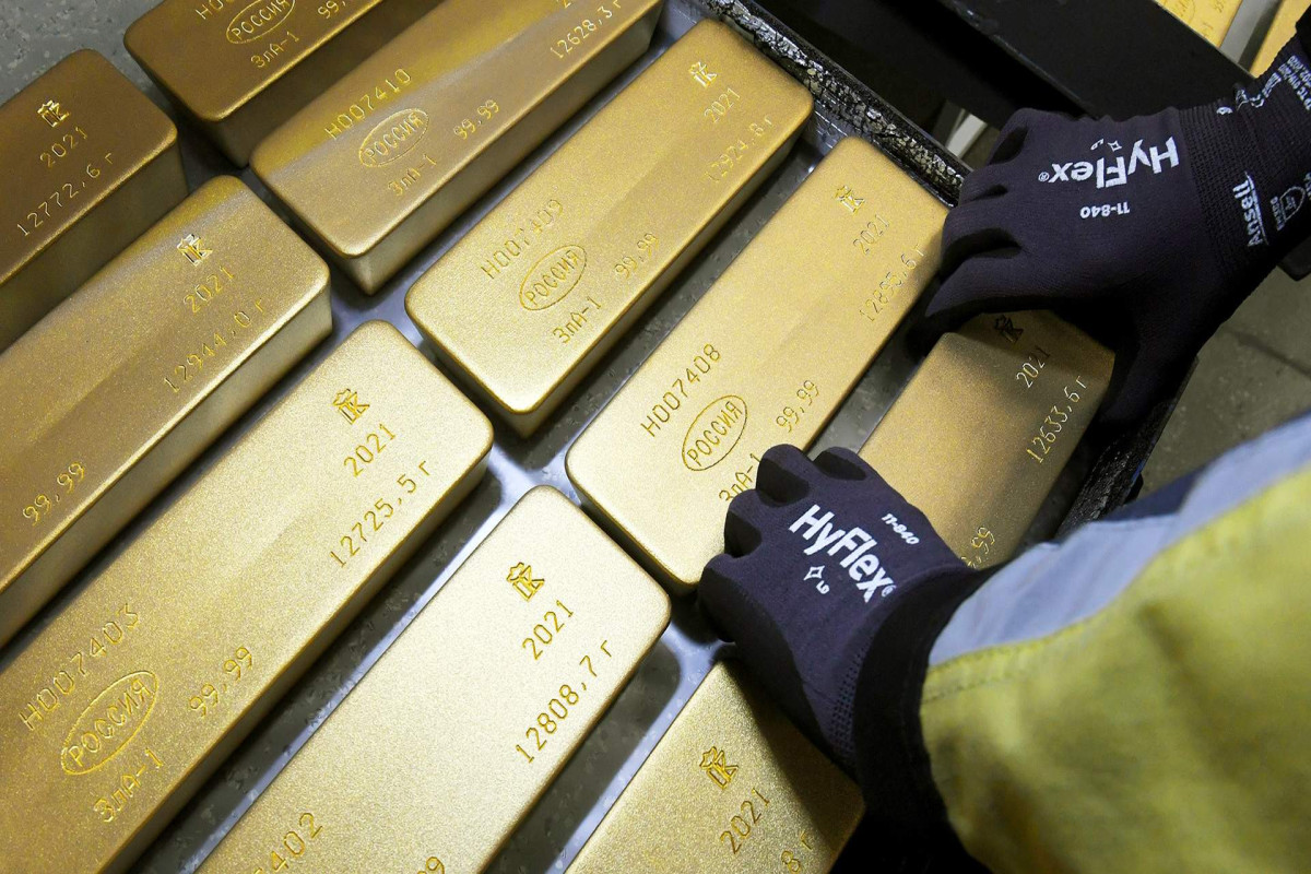 Мировые центробанки скупили рекордное для первого квартала количество золота