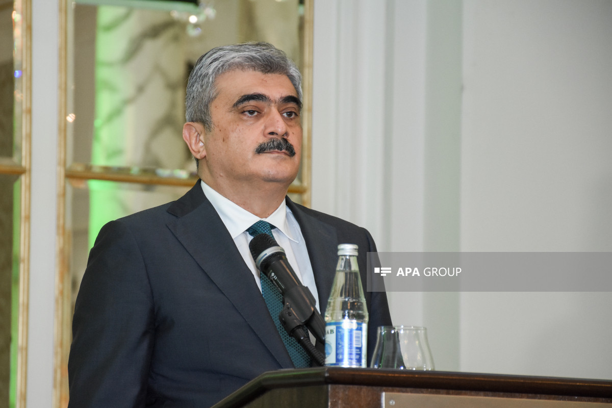 Nazir: Dövlət büdcəsində neftin qiymətinə dəyişiklik üçün əsaslar var