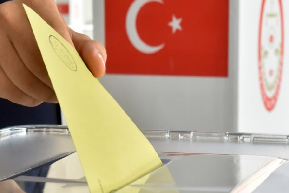 Xaricdə yaşayan 1,6 mln. Türkiyə vətəndaşı səs verib