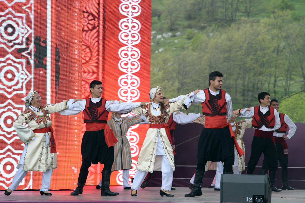 На Джыдыр дюзю представлена концертная программа фестиваля «Харыбюльбюль»-ФОТО 