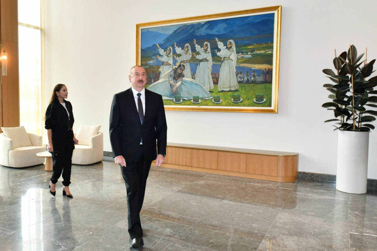 Prezident və birinci xanım Şuşa Otel-Konqres Mərkəzi Kompleksinin açılışında iştirak ediblər - YENİLƏNİB 