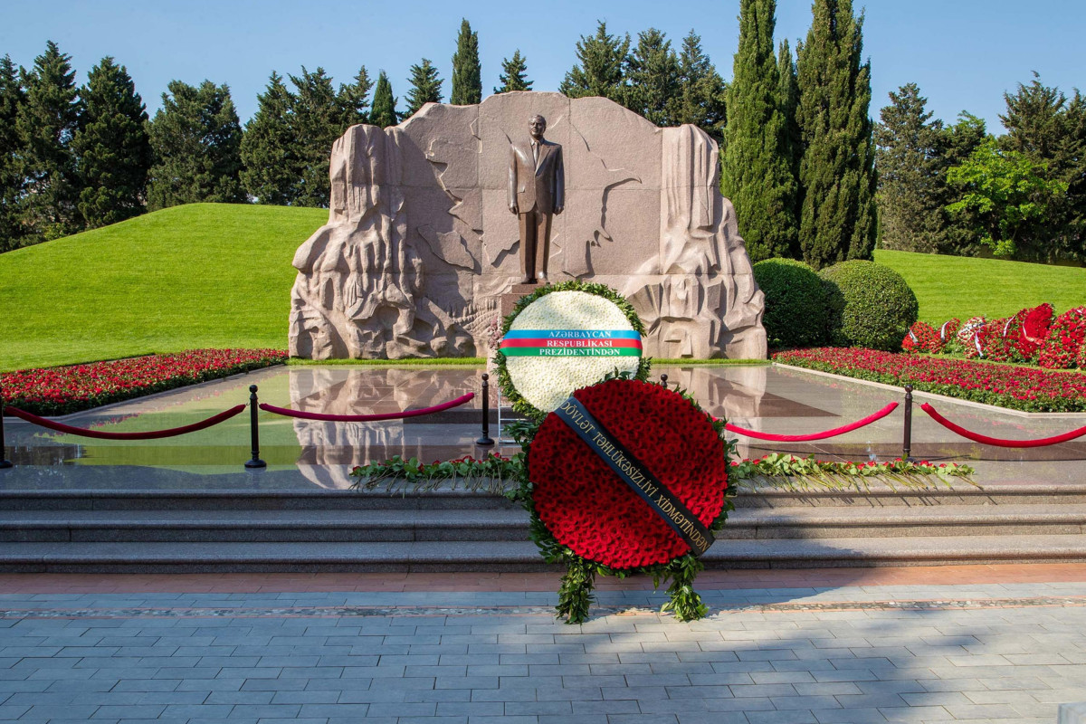 В СГБ отметили 100-летний юбилей великого лидера Гейдара Алиева-ФОТО 