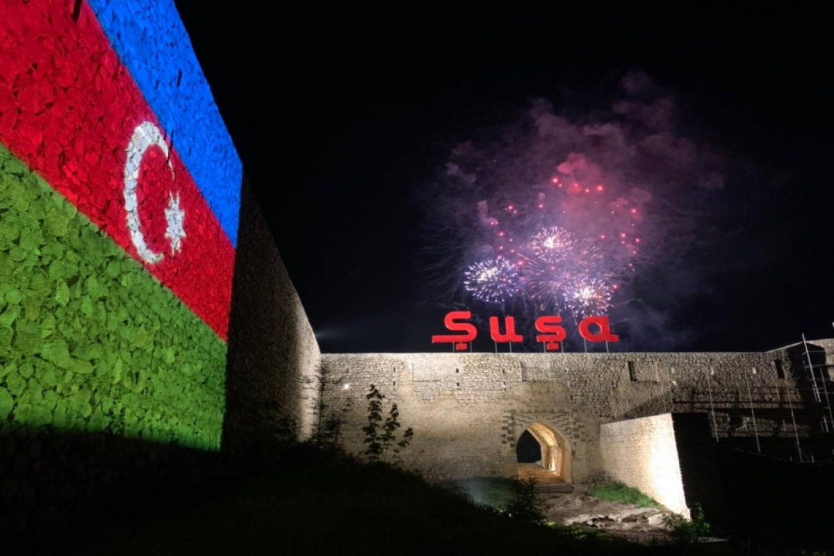 Fireworks were held in Shusha on the occasion of the 100th anniversary of the birth of National Leader Heydar Aliyev