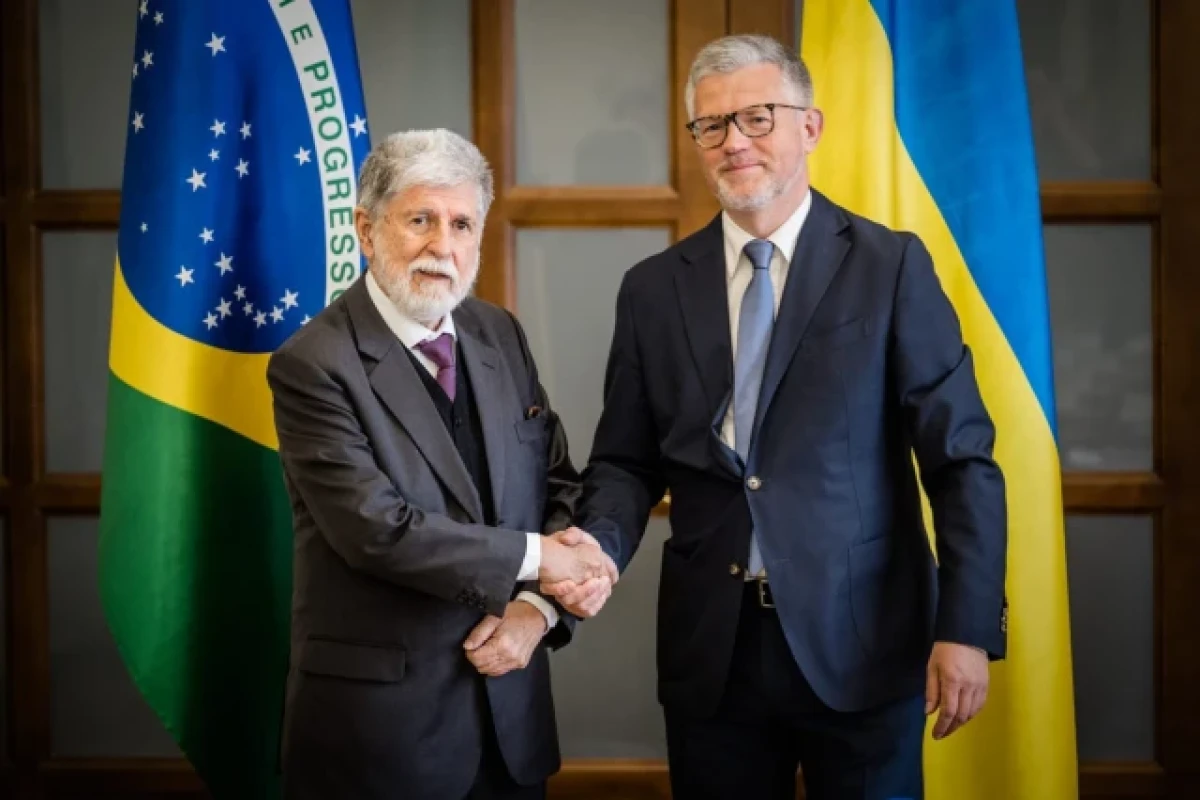 Celso Amorim, International Affairs Assistant to the President of Brazil and Andriy Melnyk, Ukrainian Deputy Foreign Minister