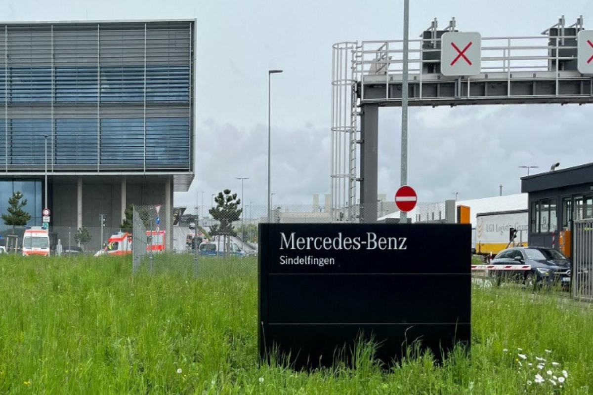 Shooting at Mercedes factory in Germany leaves 2 dead