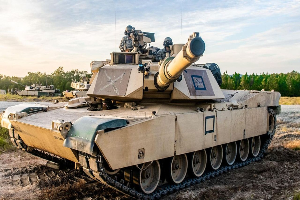 США планируют передать Украине танки Abrams осенью этого года