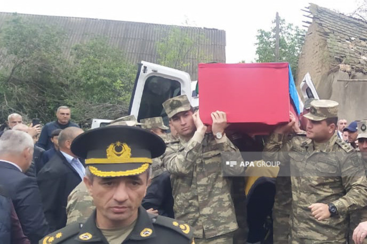 В Агстафе похоронен погибший военнослужащий азербайджанской армии-ФОТО-ОБНОВЛЕНО 