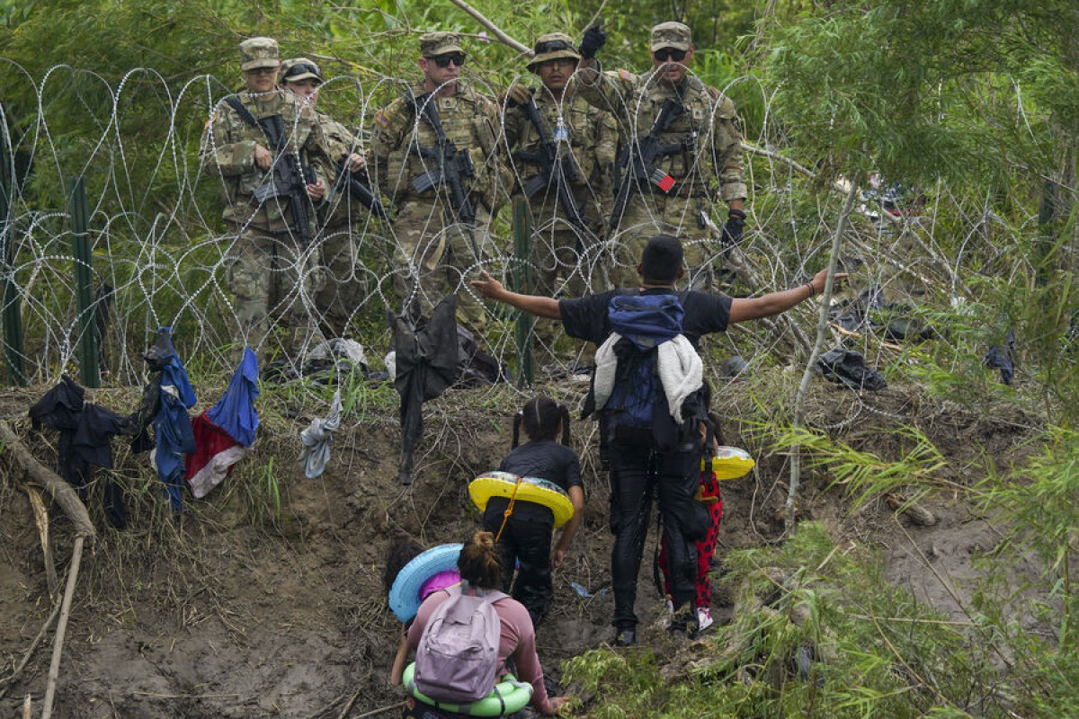 NYT: В Мексике развивается гуманитарный кризис из-за миграционной политики Байдена