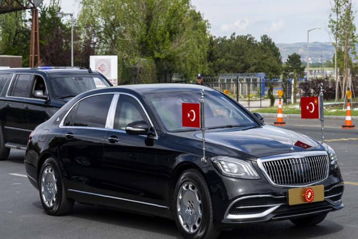 İstanbulda səs verən prezident Ərdoğan Ankaraya gəlib - YENİLƏNİB 