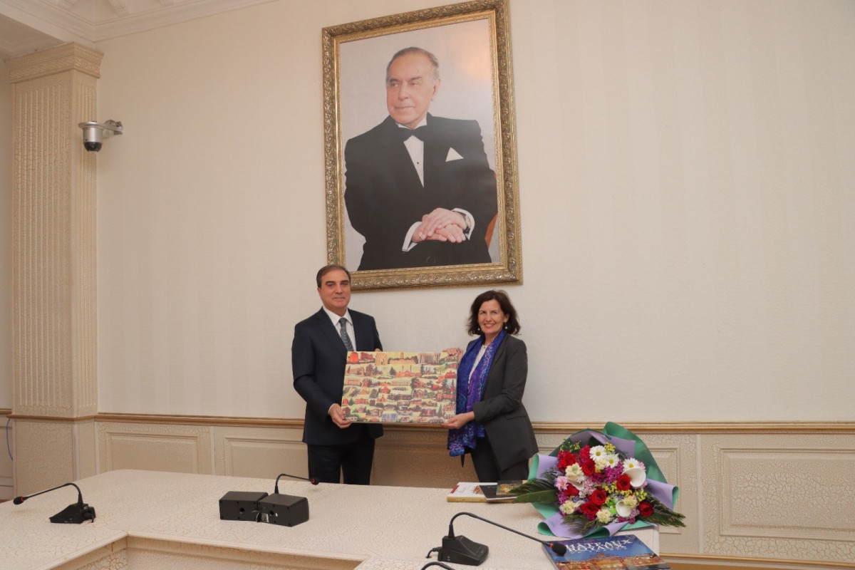 Niyazi Bayramov Fransanın Azərbaycandakı səfiri xanım Ann Buayonla görüşüb - FOTO 