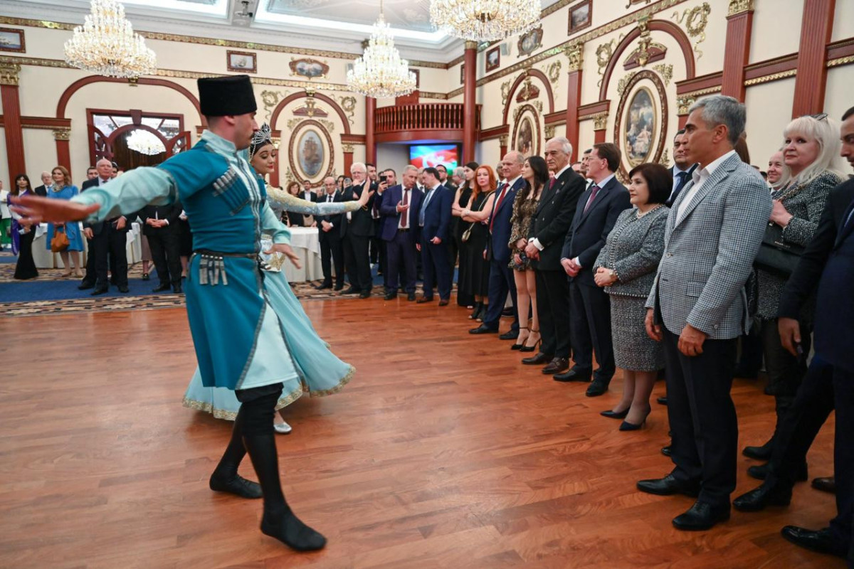 Spiker Sahibə Qafarova Moskvada Heydər Əliyevin yubileyi münasibətilə keçirilən rəsmi qəbulda çıxış edib - FOTO 
