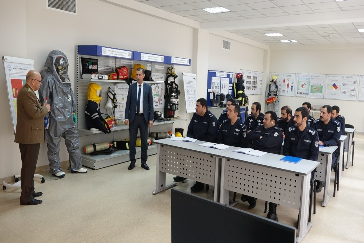 FHN Akademiyasında Qətərdən olan zabitlər üçün kurslar keçirilir - FOTO 