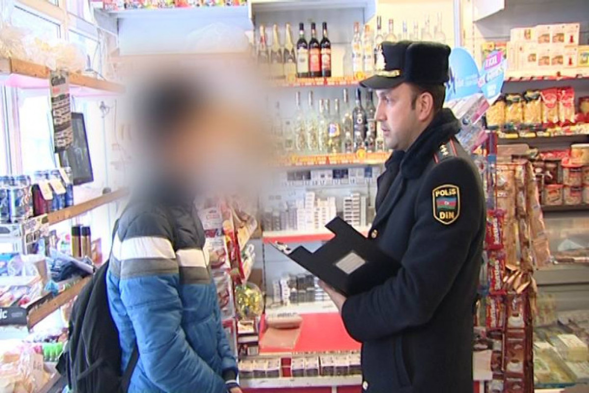 Yetkinlik yaşına çatmayanlara tütün məmulatı satılması aşkarlanıb