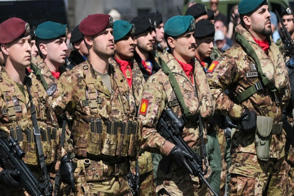 KİV : İtaliya NATO-nun şərq cinahını gücləndirmək üçün 3 400 əsgər göndərəcək 