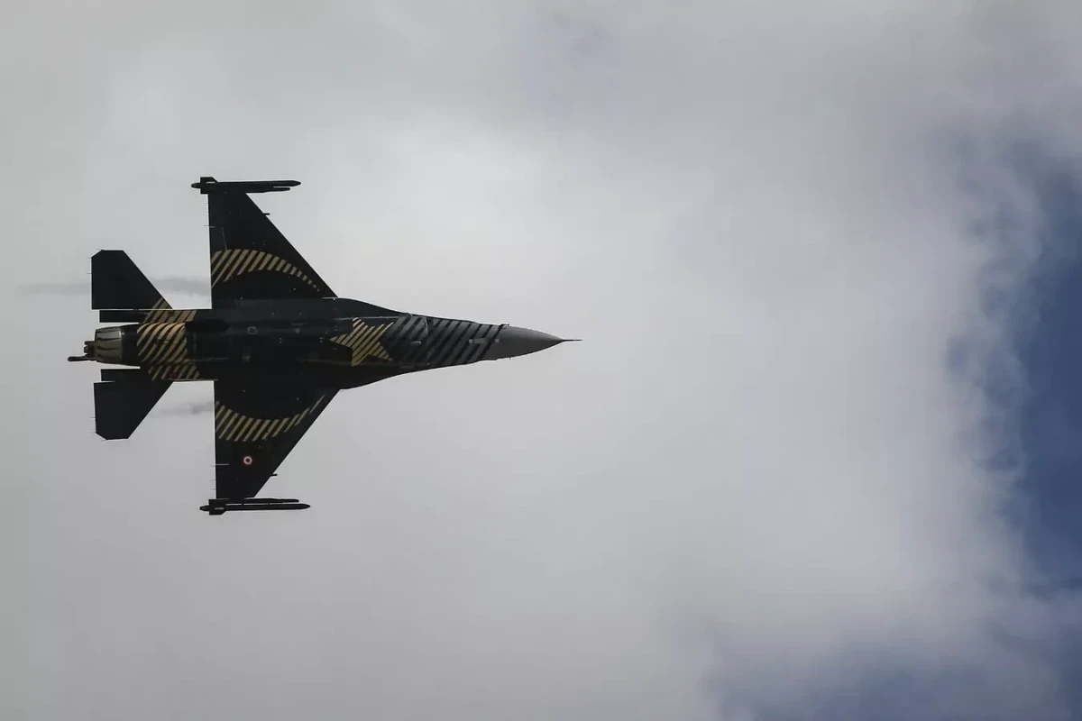 ABŞ və müttəfiqləri Ukraynanı F-16 qırıcıları ilə təmin etməyi planlaşdırır