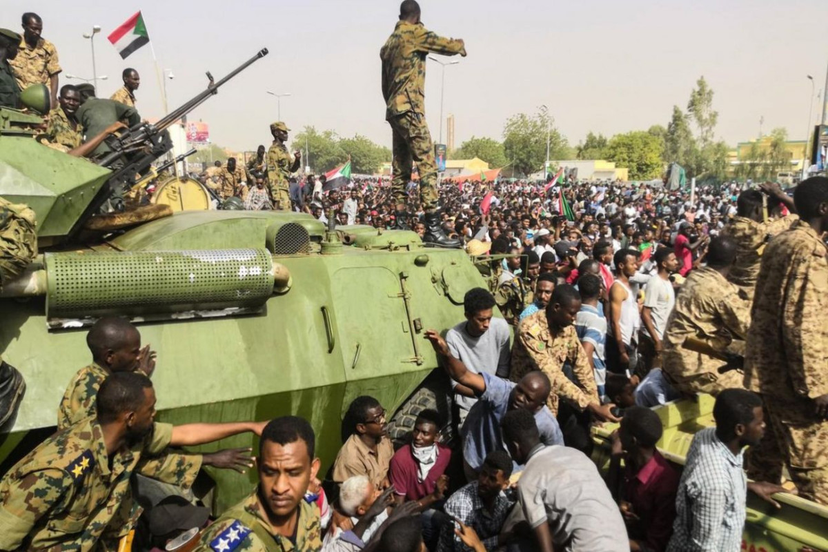 Стороны конфликта в Судане согласились на гуманитарное перемирие сроком на семь дней