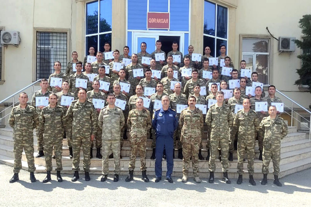 Hərbi Hava Qüvvələrində “Gizir hazırlığı” kursunun ilk buraxılışı olub - FOTO 
