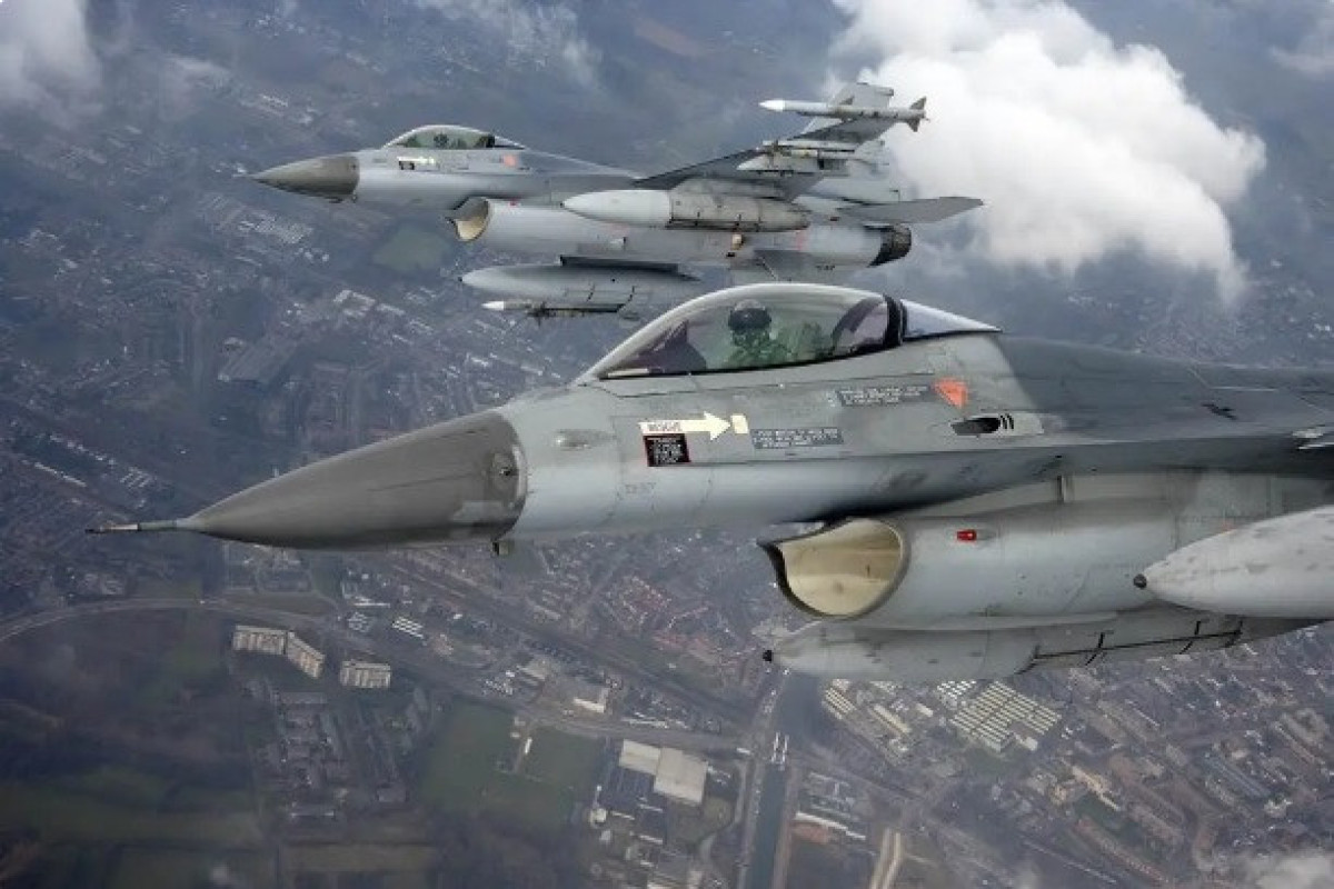 СМИ: Нидерланды могут стать первой европейской страной, которая поставит Украине F-16