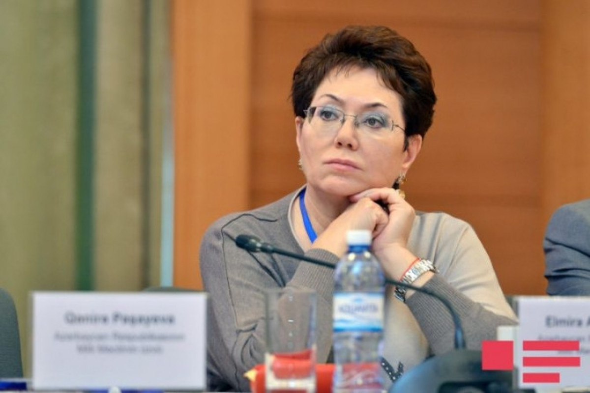 Эльмира Ахундова