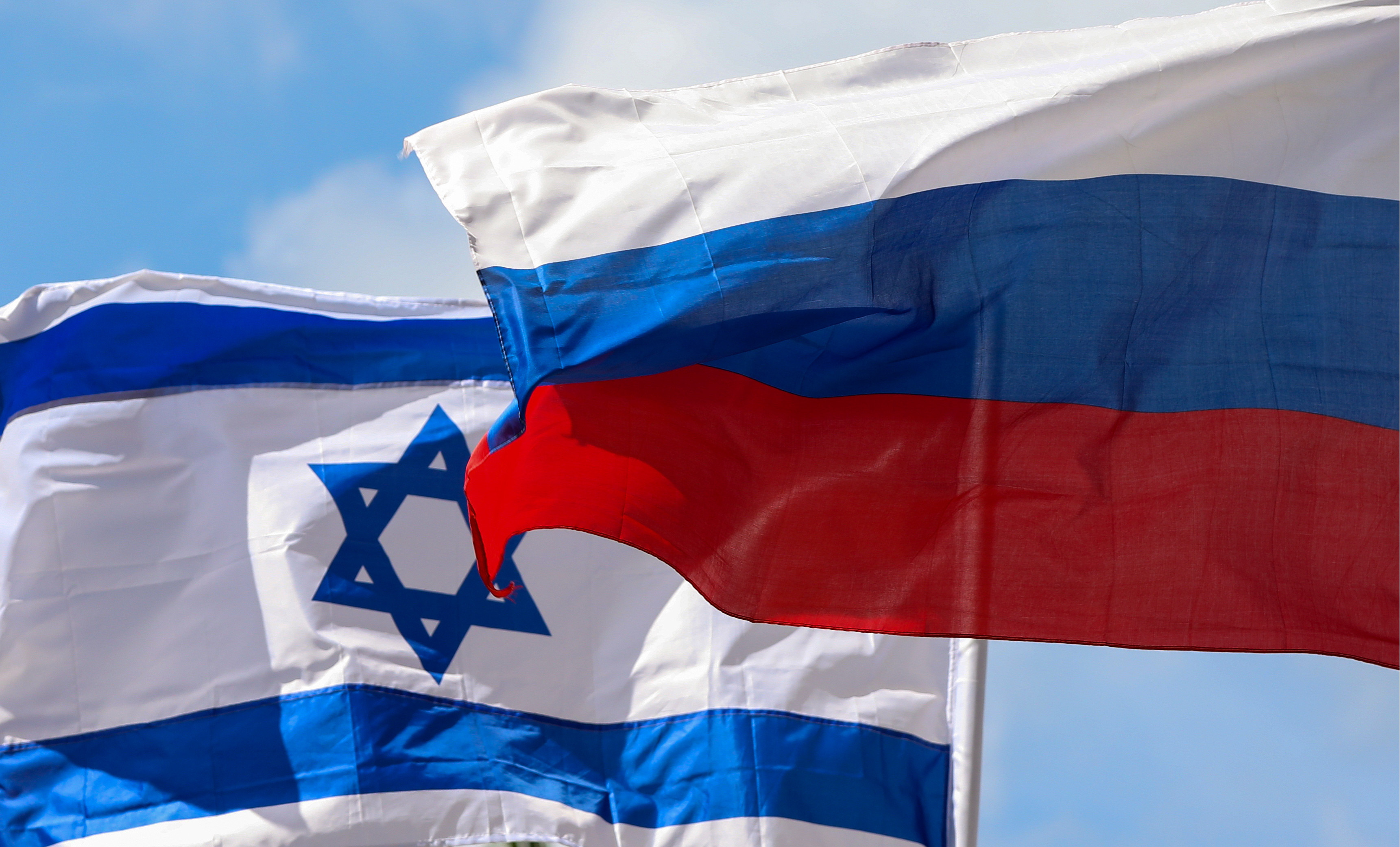 Граждане рф в израиле. Флаг России и Израиля. Флаг России и Израиля и Израиля.