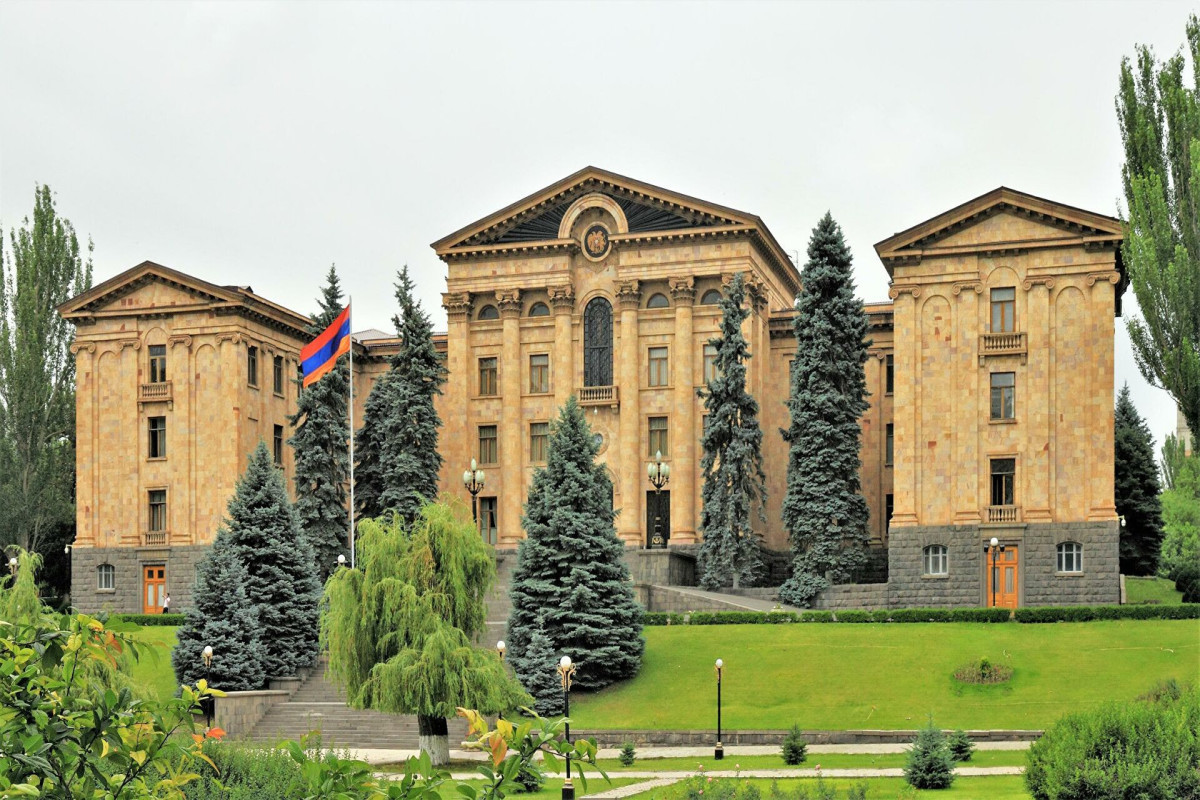 В парламенте Армении произошла очередная потасовка – ВИДЕО 