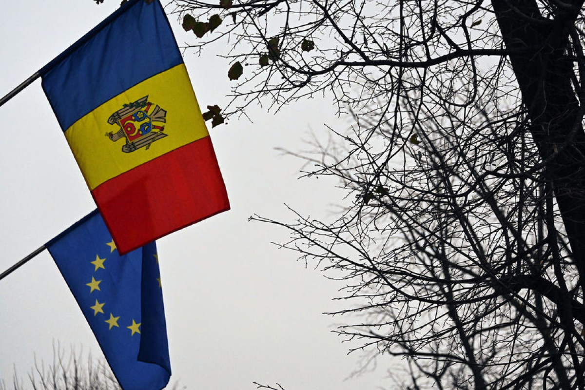 Евросоюз введет санкции против пяти политиков и бизнесменов Молдовы