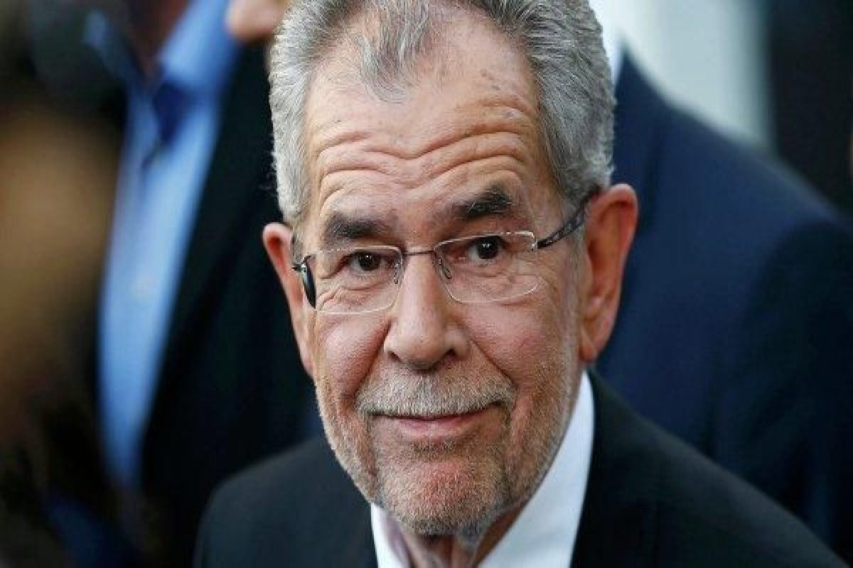 Ван дер беллен австрия. Александр Ван дер Беллен. Президент Австрии van der Bellen. Австрия Александр Ван дер Беллен. Президент Австрии сейчас Александр Ван дер Беллен.