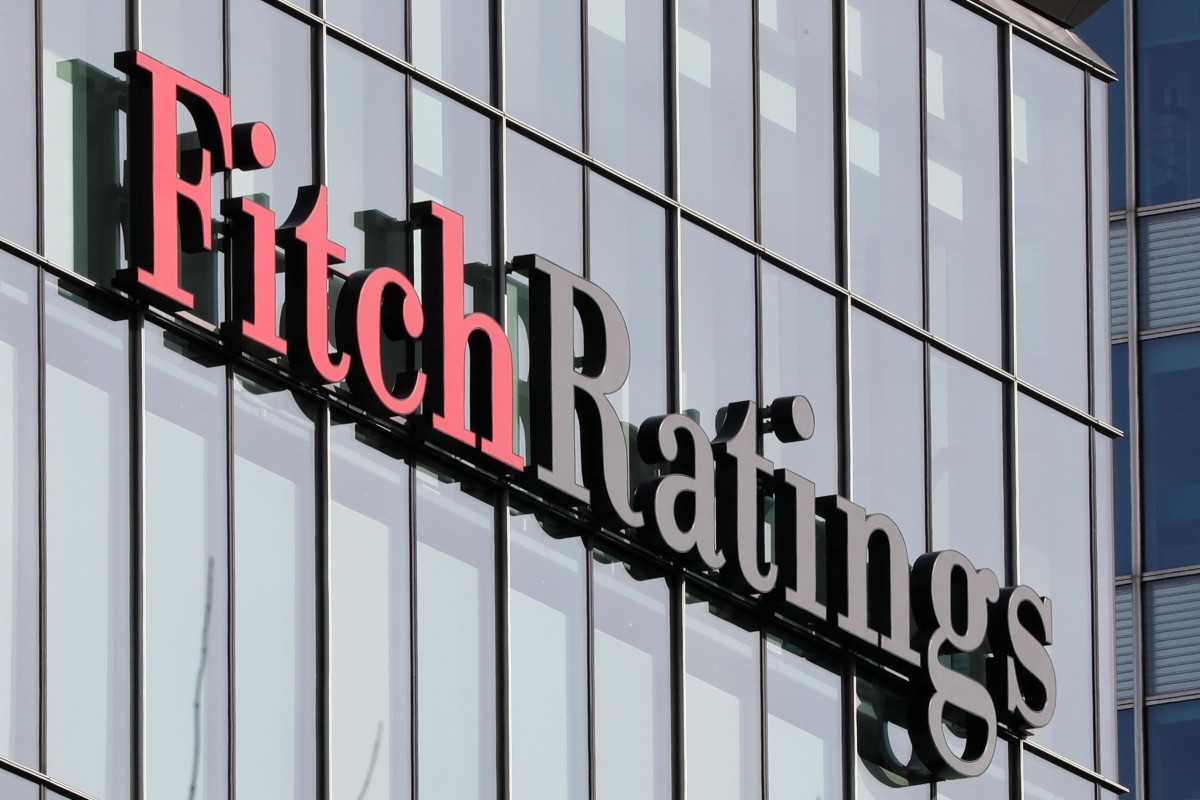 “Fitch” ABŞ-ın uzunmüddətli kredit reytinqini “mənfi” qiymətləndirib