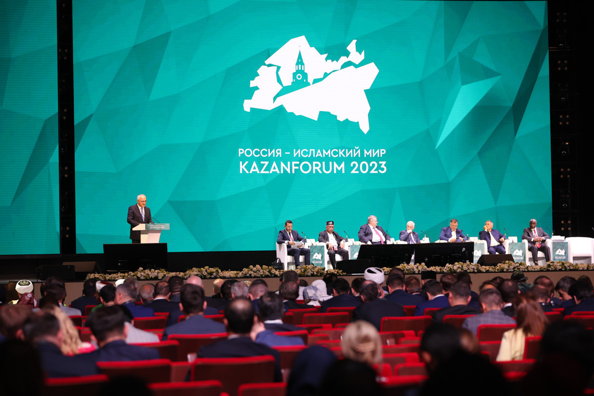 Вице-премьер Азербайджана рассказал о Зангезурском коридоре на международном Казанском экономическом форуме - <span class="red_color">ФОТО