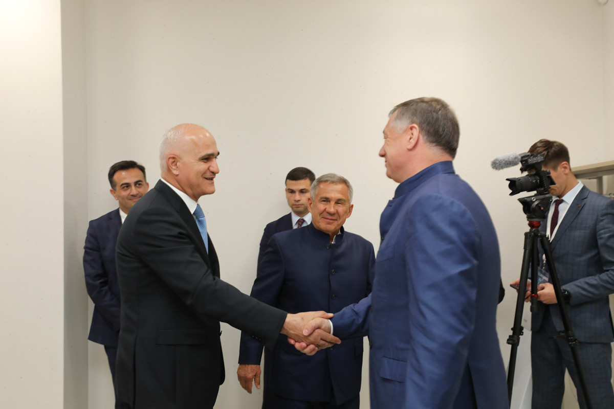 Вице-премьер Азербайджана рассказал о Зангезурском коридоре на международном Казанском экономическом форуме - ФОТО 