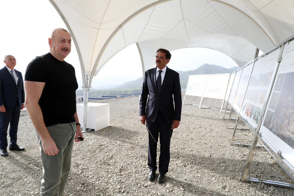 Президент Ильхам Алиев ознакомился с работой, проделанной в агропромышленном парке в городе Лачин-ФОТО 