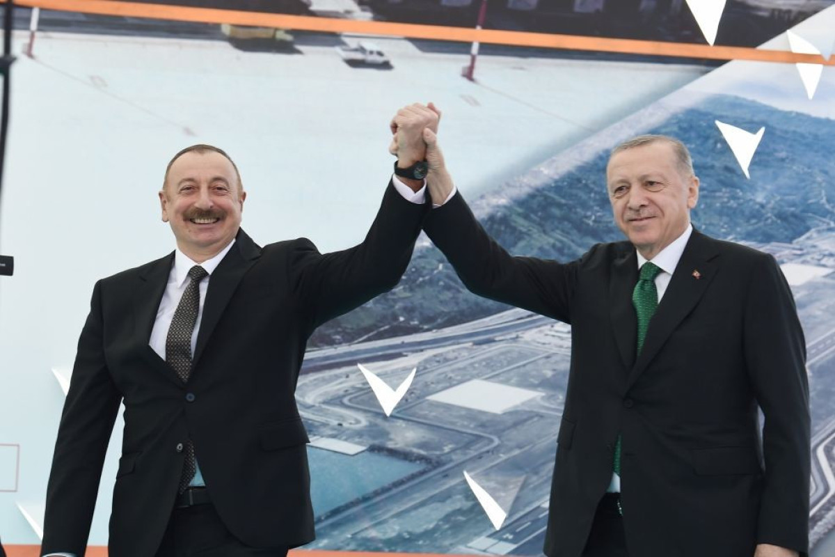 Президент Ильхам Алиев: Азербайджано-турецкие отношения сегодня не имеют аналогов в мире