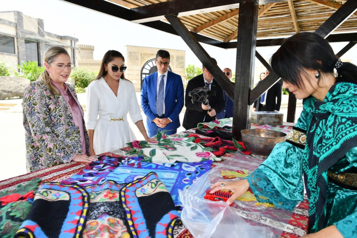 First Ladies of Azerbaijan and Israel visit Gala Archaeological-Ethnographic Museum Complex