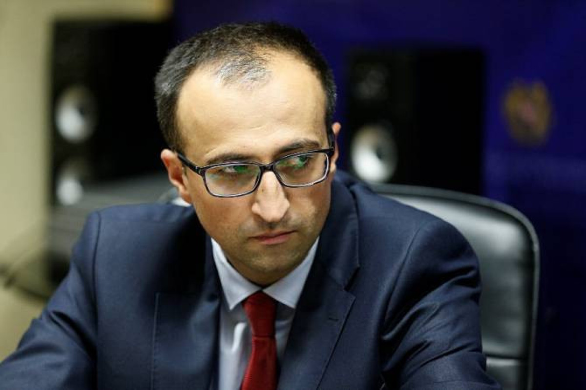 KİV: Ermənistanın sabiq səhiyyə naziri hakim partiyanın mandatından məhrum edilə bilər