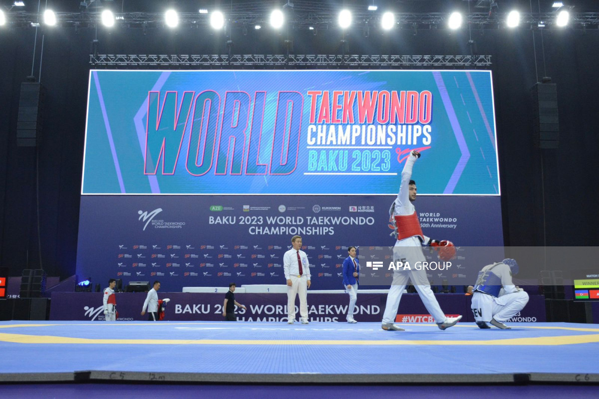 Три азербайджанских тхэквондиста вышли в 1/8 финала чемпионата мира -ФОТО-ОБНОВЛЕНО-1 