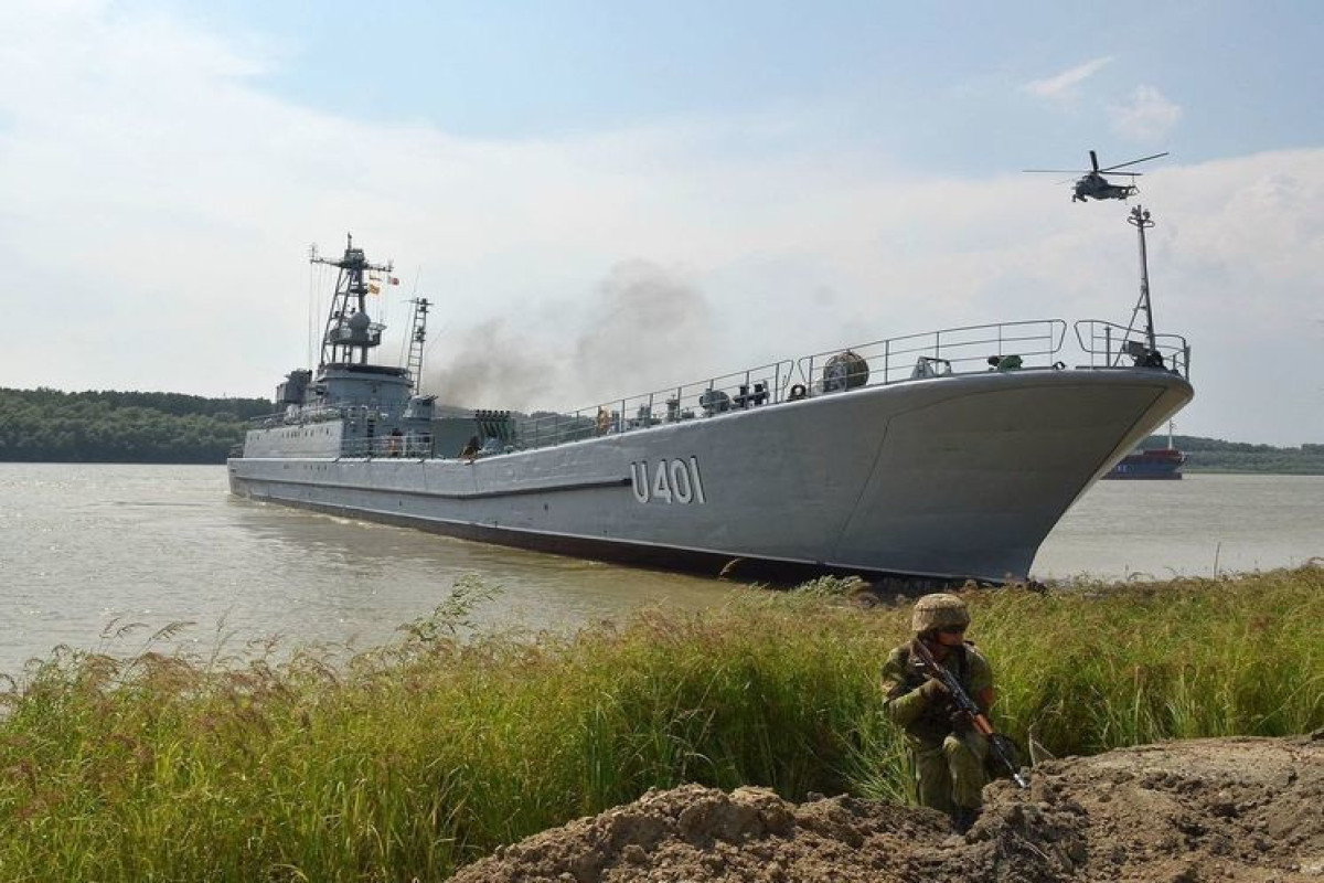 СМИ: Уничтожен украинский десантный корабль