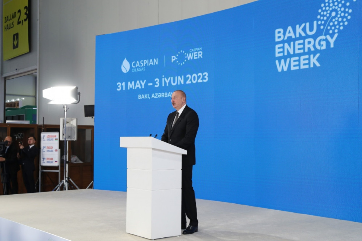 Президент Ильхам Алиев: Международная выставка «Нефть и газ Каспия» помогает Азербайджану представить потенциал международным инвесторам