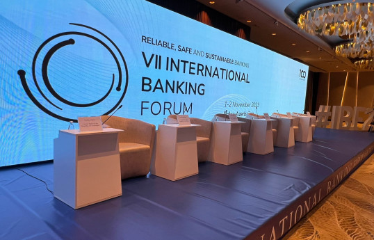 Bakıda Beynəlxalq Bankçılıq Forumu işinə başlayıb - FOTO 