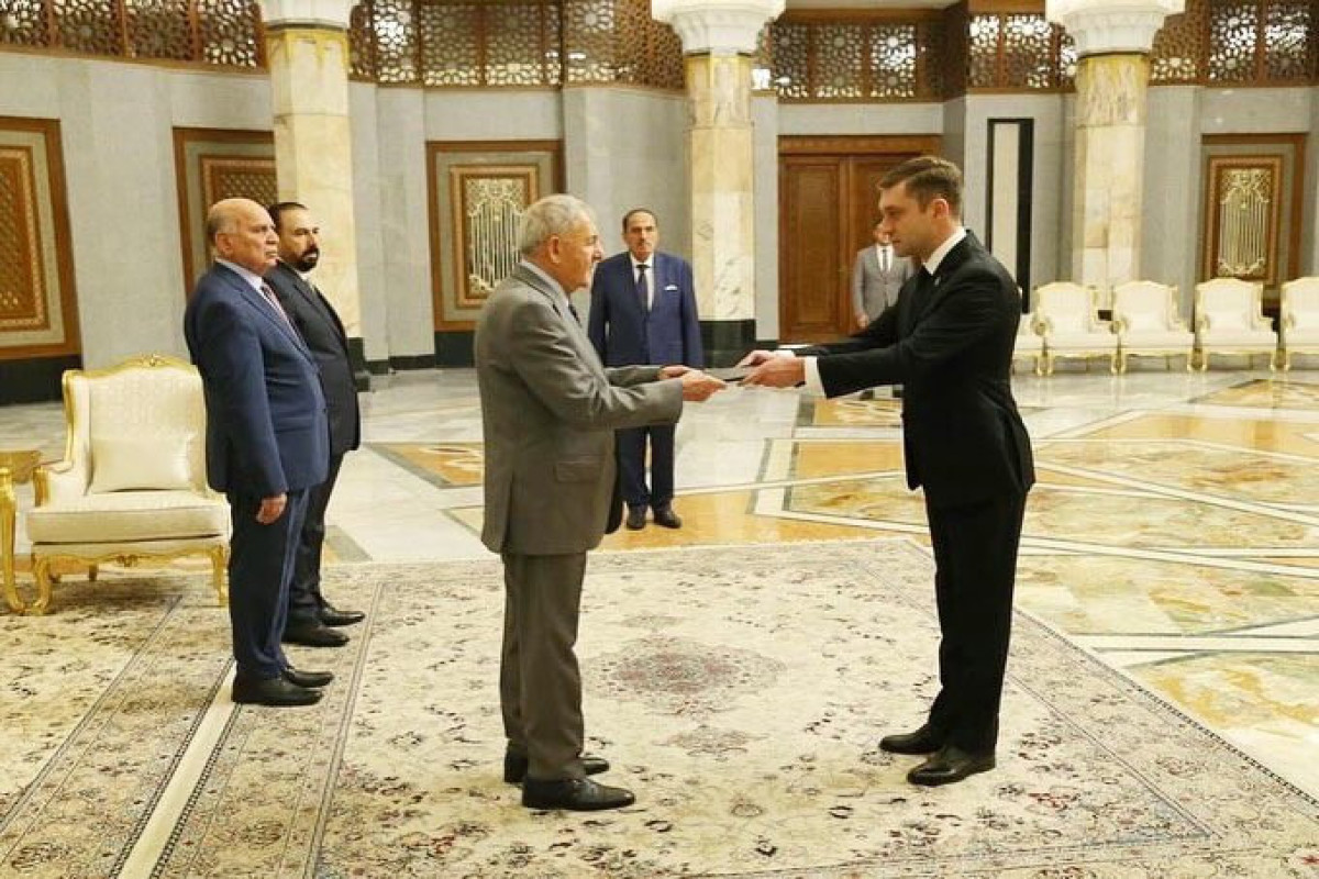 Azərbaycan səfiri etimadnaməsini İraq Prezidentinə təqdim edib