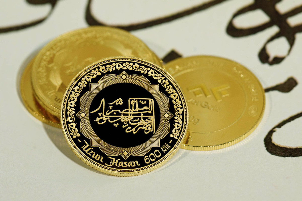 “AzerGold” tərəfindən Uzun Həsənin 600 illiyinə qızıl sikkə hazırlanıb