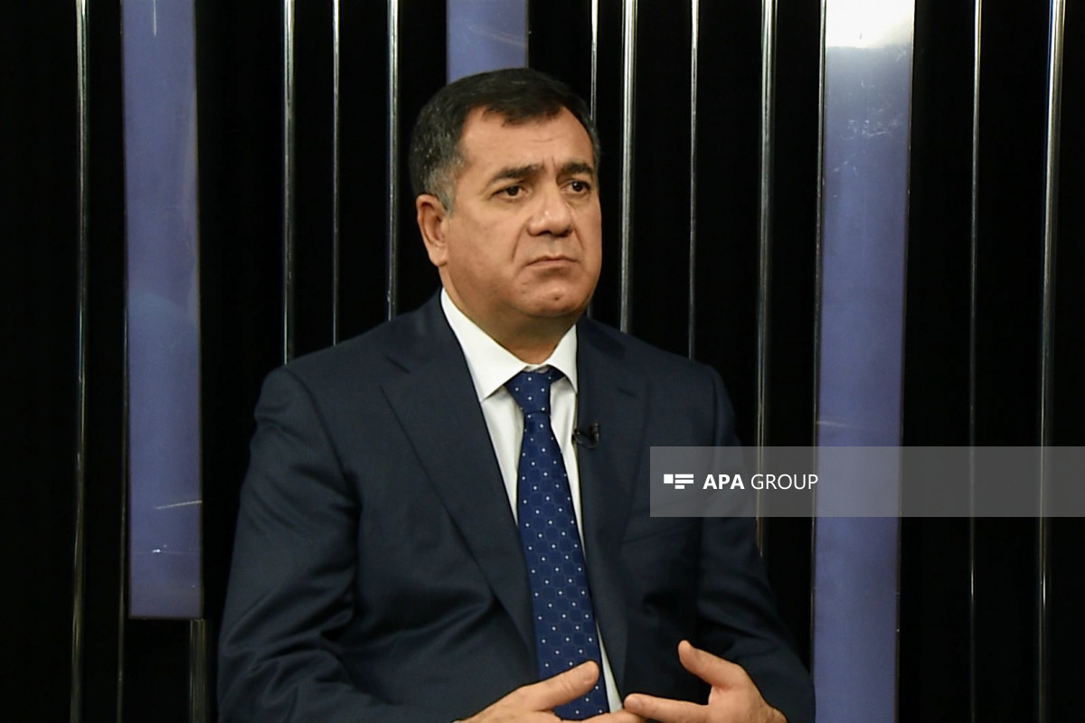 Deputat yaşayış minimumunun, pensiyaların və partiyalara ayrılan pulun artırılmasını təklif edib