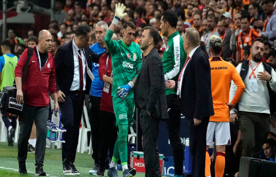 “Qalatasaray”da ciddi itki: Muslera 3-4 həftə yaşıl meydanlardan uzaq qalacaq
