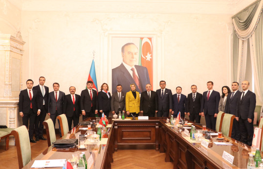 Kamran Əliyev Türkiyə nümayəndə heyəti ilə görüşüb