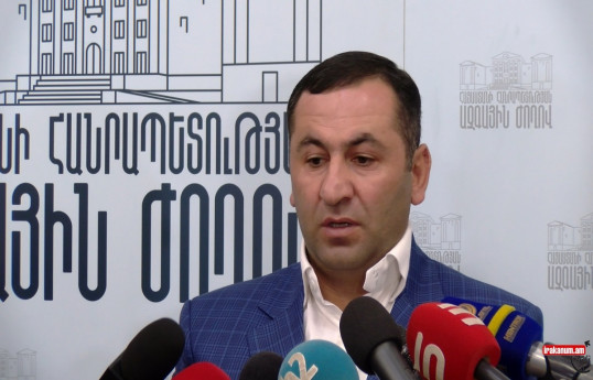 Ermənistanda hakim partiyanın deputatı vəfat edib