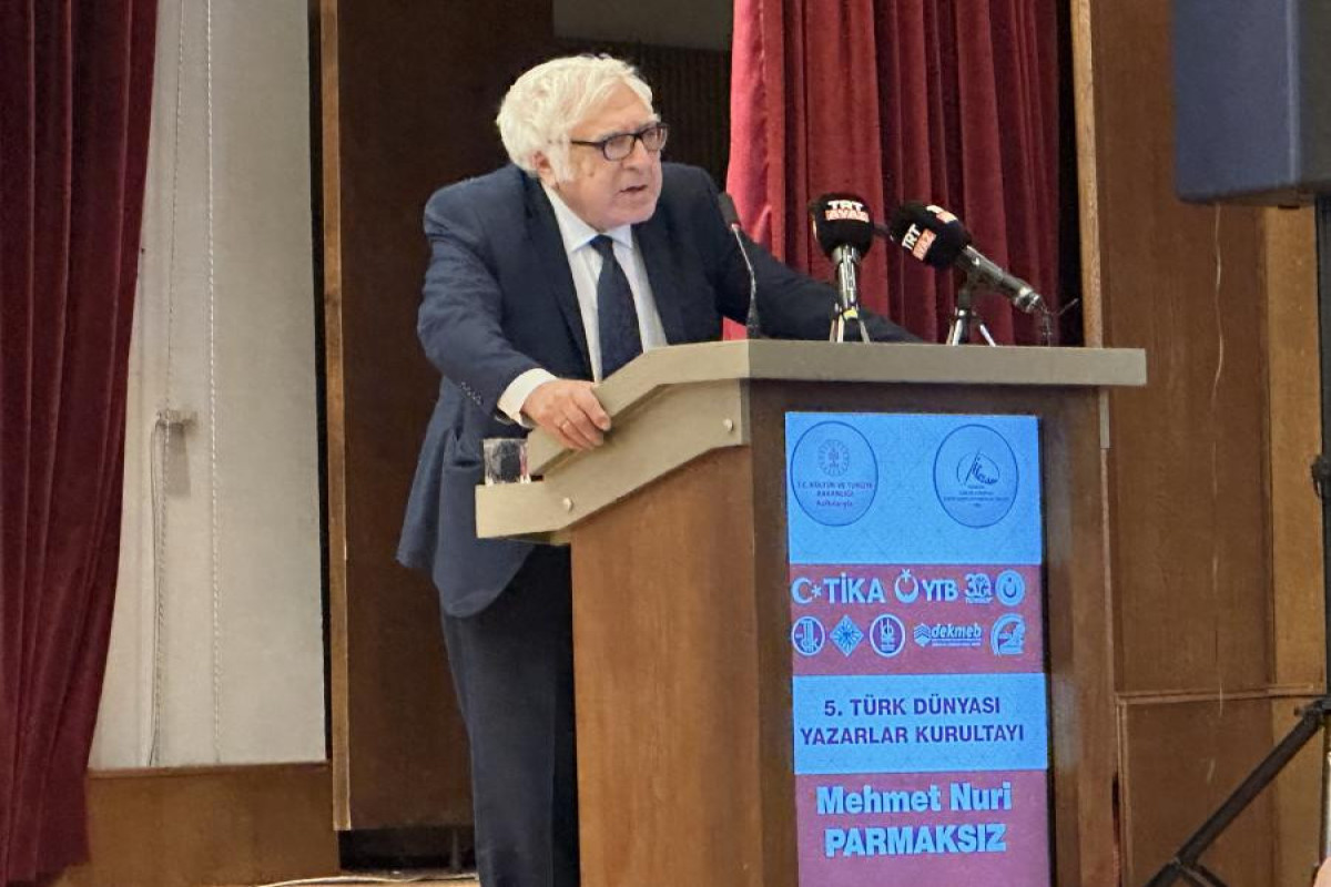 Anar: V Türk dünyası yazarlar qurultayında maraqlı təkliflər səsləndirildi