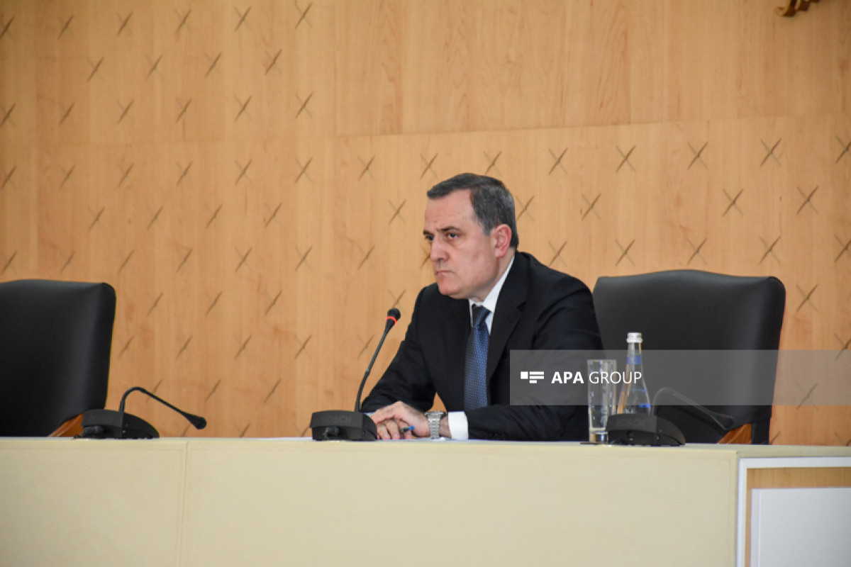 Ceyhun Bayramov Serbiyanın əmək, məşğulluq, veteran və sosial məsələlər naziri ilə görüşüb