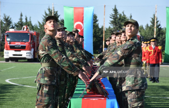 Səfərbərlik Xidməti həqiqi hərbi xidmət hərbi qulluqçularının aylıq vəzifə maaşı artırılıb