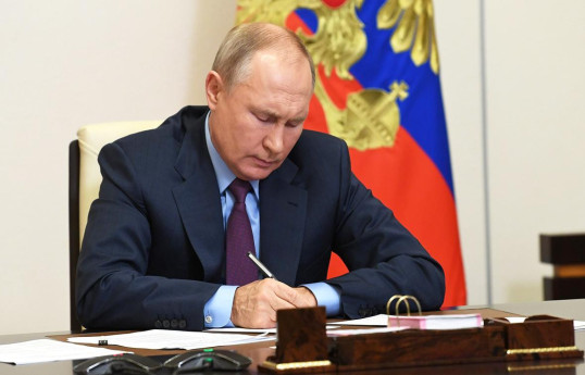 Putin Rusiyanın bloklanan xarici aktivləri ilə bağlı fərman imzalayıb