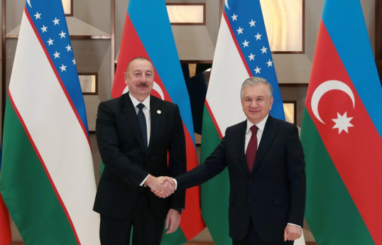 Şavkat Mirziyoyev: Xankəndidə bayraq qaldırdınız və bunun bütün məsələlərə nöqtə qoyduğunu gördük